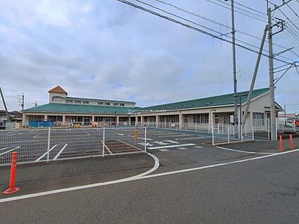 富里市立葉山こども園 2100m (徒歩27分/車4分)