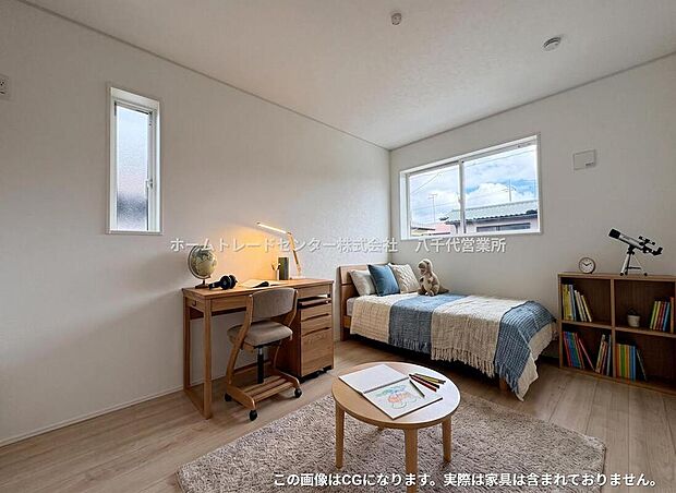 【リビング以外の居室】お子様やご家族の人数により一人一部屋が叶う空間になります。戸建ては各部屋のプライバシーを十分に保つ事が可能です。またゲストルームとしてや在宅ワークのスペースとしてお部屋が多いと便利です。