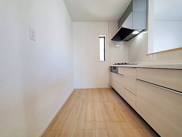 【キッチン】お料理しやすいキッチンです