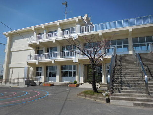 八潮市立大曽根小学校