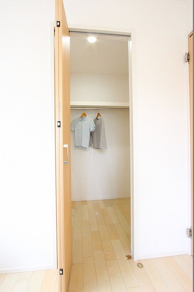 【収納】掲載写真は施工例です。建物の雰囲気や設備仕様、実際の暮らし方までイメージしやすくご案内いたします。