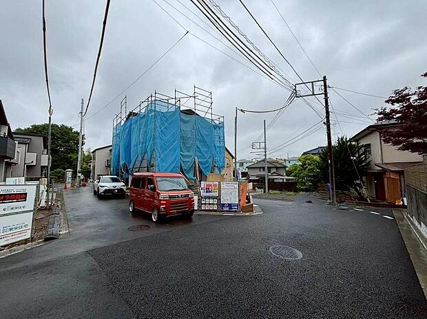 ◆周辺道路は交通量が少ないため、小さなお子様も安心して過ごせる環境です♪