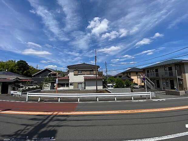 飯田グループホールディングス唯一の 販売専門会社の社員が当物件をご案内させていただきます♪