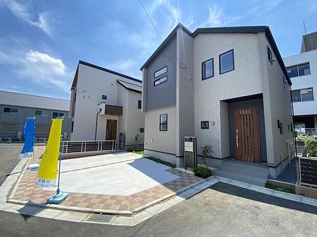 9号棟
☆飯田グループホールディングス唯一の販売専門会社のホームトレードセンターの社員が直接、当物件をご案内いたします。見学希望、資料請求等、お気軽にお問い合わせくださいませ♪