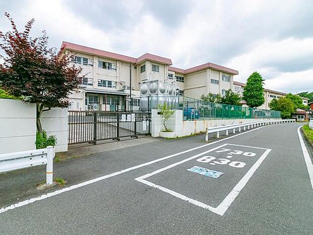 八王子市立第九小学校（約400m）