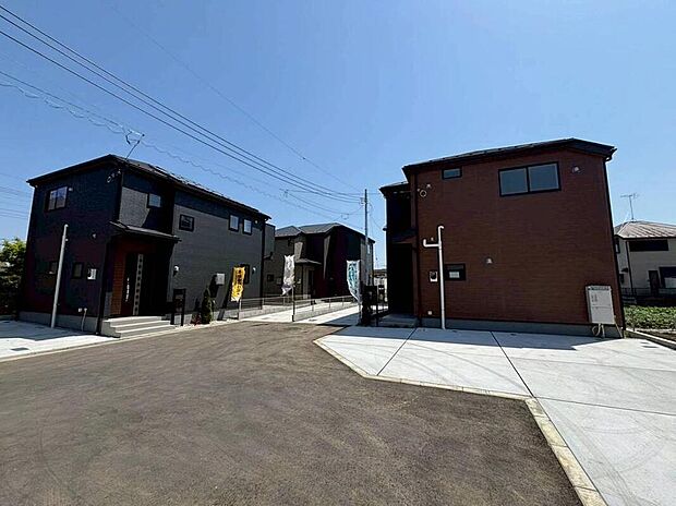 【現地外観写真】飯田グループホールディングス唯一の販売専門会社のホームトレードセンターの社員が直接、当物件をご案内いたします。見学希望、資料請求等、お気軽にお問い合わせくださいませ♪
