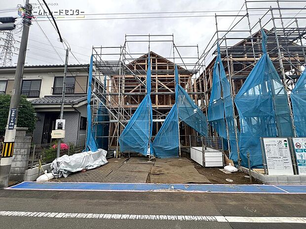 【駐車場】☆3号棟☆
賃貸暮らしで気を使っていた「狭さ」や「騒音」とはもうおさらば！子育てのしやすさ、生活のしやすさを考えた新築マイホームを一緒に探してみませんか？