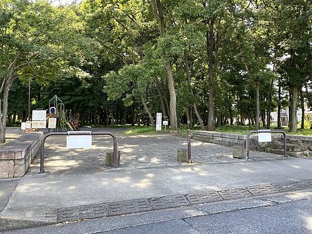 新田山公園（約2,900m）