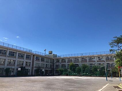 大田区立松仙小学校 450ｍ