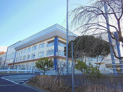 川崎市立柿生中学校 1700ｍ