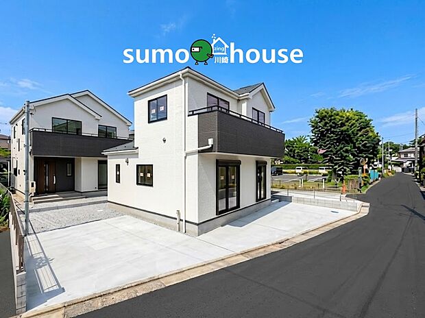 【施工事例】施工例の為、分譲中の建物とは外壁、屋根開口部等の形状・仕様が異なります。