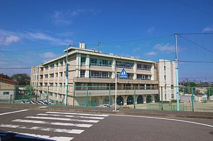 川崎市立野川中学校 960ｍ(徒歩12分)