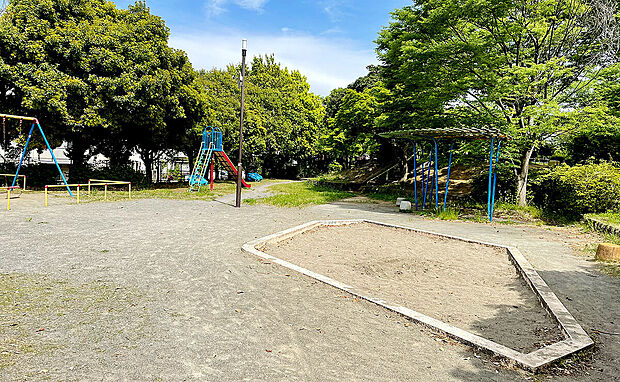五力田高尾根公園(約400m)