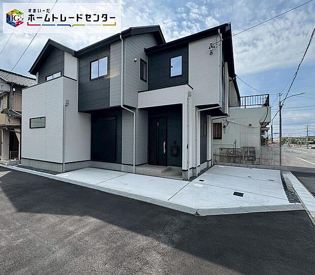 堂々完成いたしました！ぜひ現地にて、実際の建物・街並み・陽当たり等ご確認下さい♪お気軽にお問い合わせください☆
