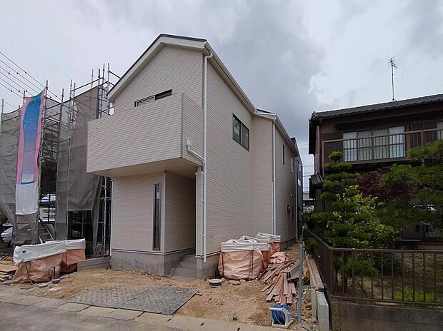 住宅の構造や設備仕様・完成イメージなどのご質問はいつでもお気軽にお問い合わせ下さいませ☆資料もお送りいたします♪