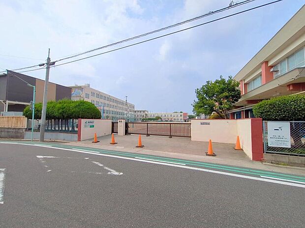 名古屋市立菊住小学校まで550m