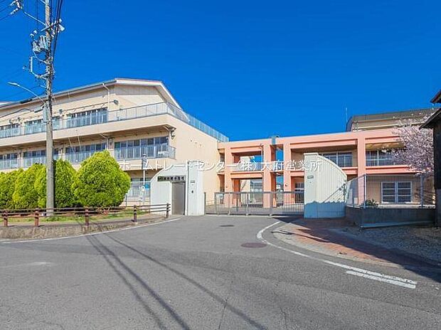 東海市立加木屋小学校まで550m