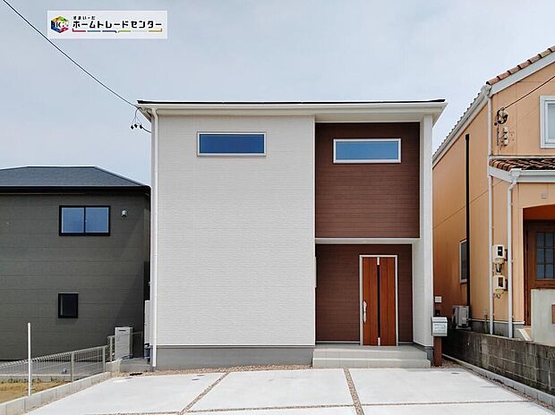 堂々完成いたしました！ぜひ現地にて、実際の建物・街並み・陽当たり等ご確認下さい♪お気軽にお問い合わせください☆