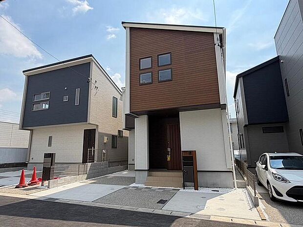 完成しております!本日内覧可能です!弊社では現地販売会を行っておりません。現地ご見学の際はお気軽にお問い合わせ下さい☆