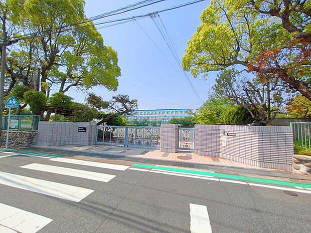 名古屋市立鳴海小学校（約910m）