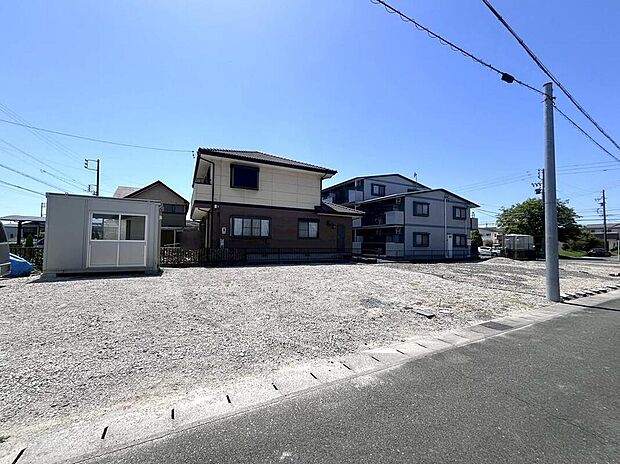 【現地外観写真】住宅の構造や設備仕様・完成イメージなどのご質問はいつでもお気軽にお問い合わせ下さいませ☆資料もお送りいたします♪