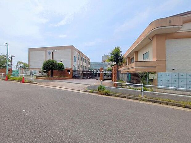 名古屋市立植田北小学校（約535m）