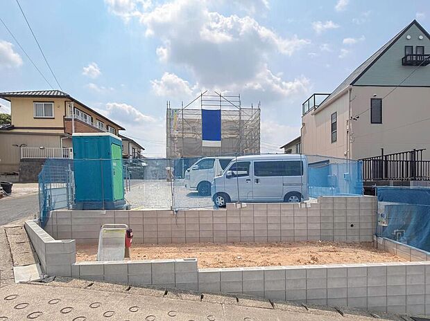 【現地外観写真】長くお住まいいただくお家、住み始めの快適さや豊かさはもちろん、未来まで考えた家づくりをめざしています。