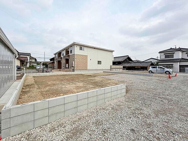 【現地写真】住宅の構造や設備仕様・完成イメージなどのご質問はいつでもお気軽にお問い合わせ下さいませ☆資料もお送りいたします♪