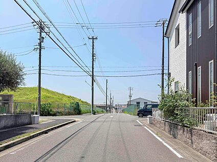 前面道路含む現地写真