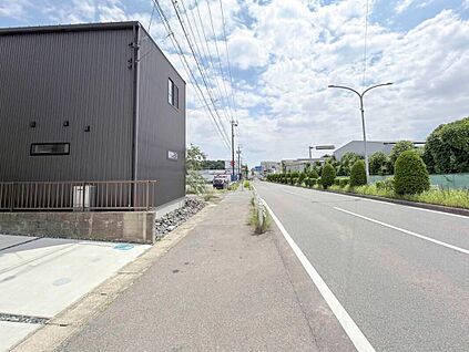 前面道路含む現地写真