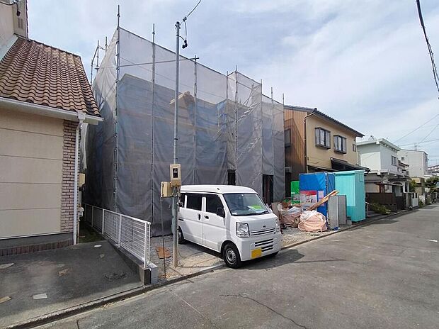 【現地外観写真】住宅の構造や設備仕様・完成イメージなどのご質問はいつでもお気軽にお問い合わせ下さいませ☆資料もお送りいたします♪