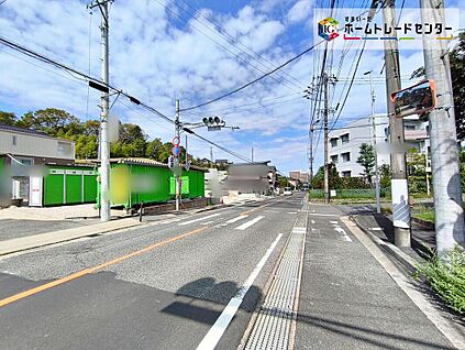 前面道路含む現地写真