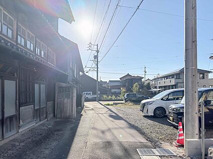 前面道路含む現地写真