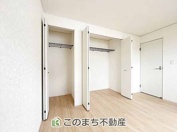 【収納】各居室に収納付で住みやすさにこだわっています♪