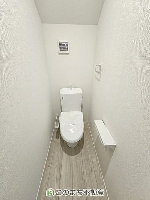 【トイレ】換気ができて清潔なトイレスペース☆