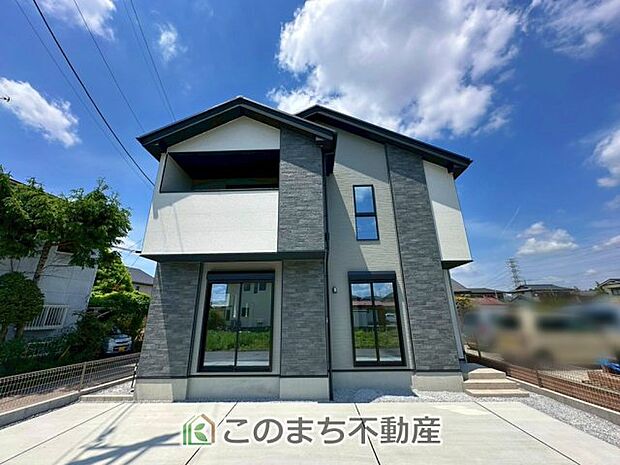 【外観】建物完成につきご内覧可能です！ 飽きのこないシンプルな外観と 閑静な住宅街は永住の地にピッタリです♪ 