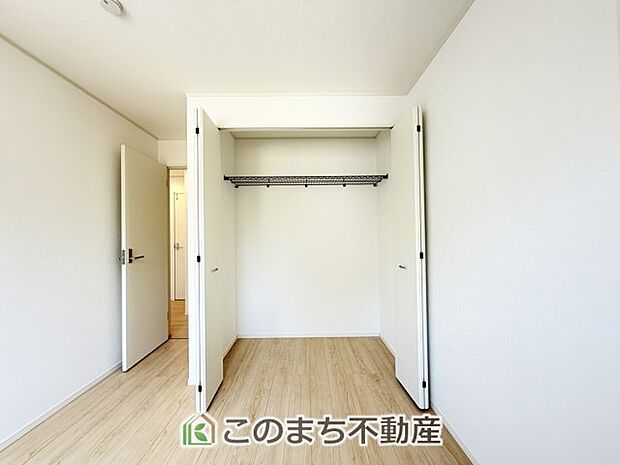 【収納】各居室に収納付で住みやすさにこだわっています♪