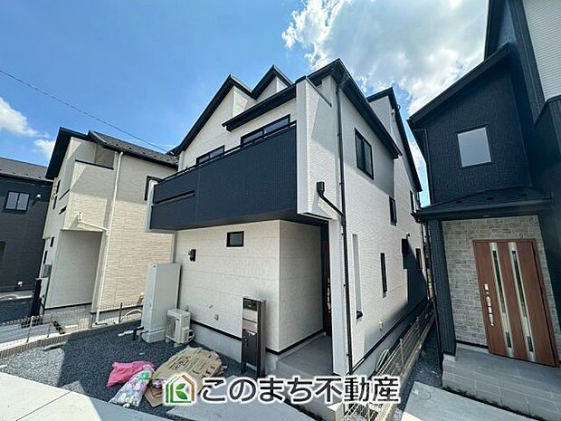 【外観】本日ご内覧できます(*^^*) お電話でのお問合せが非常にスムーズです！ 現地直接集合のお待ち合わせも大丈夫です！ お気軽にお問合せ下さい(^^)/ 