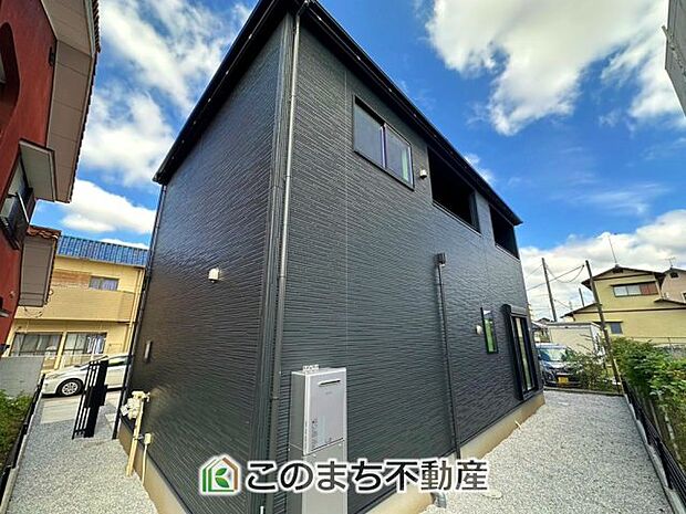 【外観】本日ご内覧できます(*^^*) お電話でのお問合せが非常にスムーズです! 現地直接集合のお待ち合わせも大丈夫です! お気軽にお問合せ下さい(^^)/