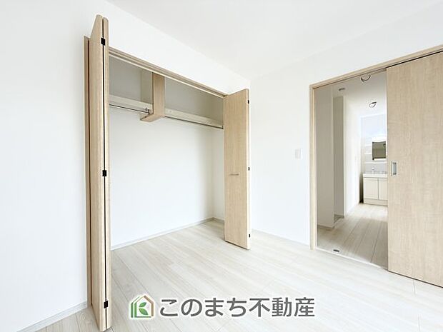【収納】各居室に収納付で住みやすさにこだわっています♪