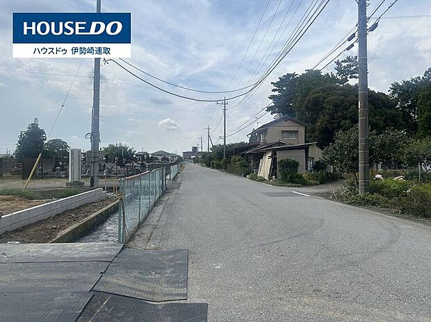 【前面道路】北側前面道路写真