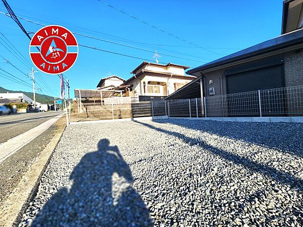 【外観】お庭で自由な時間を過ごせます。