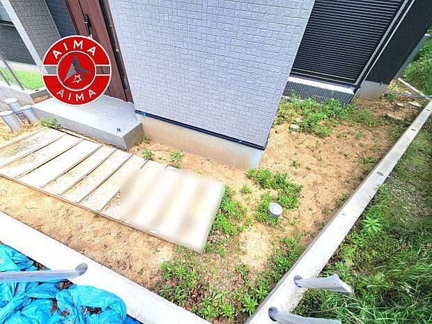 【外観】お庭で自由な時間を過ごせます。