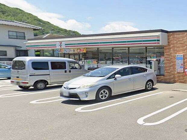 セブンイレブン 福岡横浜2丁目店