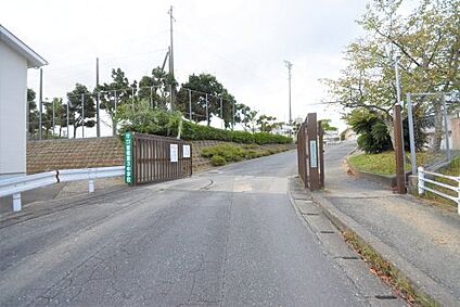 福岡市立香椎第3中学校 徒歩2059m