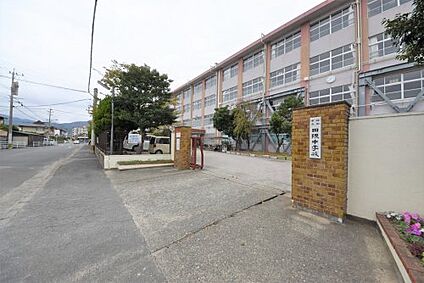 福岡市立田隈中学校 徒歩1338m