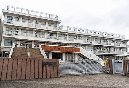 府中市立府中第十中学校 1500m(徒歩19分)