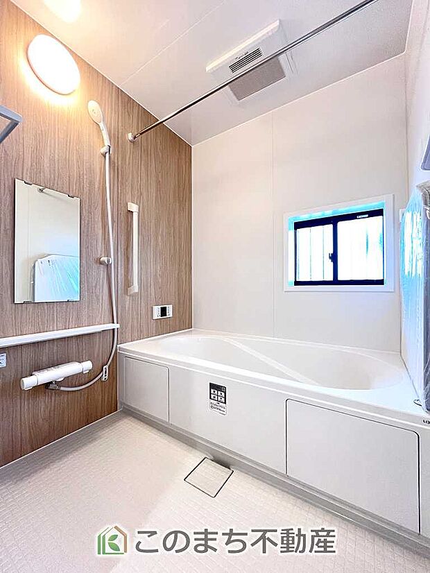 同社施工物件写真。※建具やフローリング、その他仕様が異なる場合がございます。