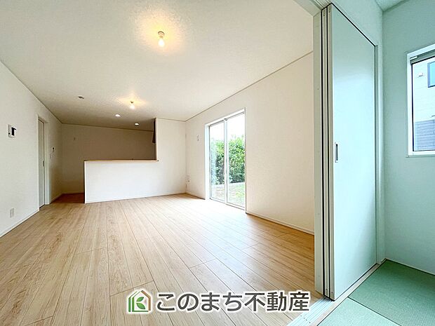 居心地のいいリビングは、時間を忘れてしまうくらいホッとする空間です☆