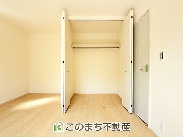 【収納】各居室に収納付で住みやすさにこだわっています♪